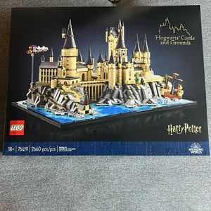 Lego Hogwarts Castle 2660 pieces